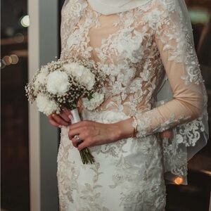 Elegant Bridals Wedding Dress long sleeve with flower lace and train